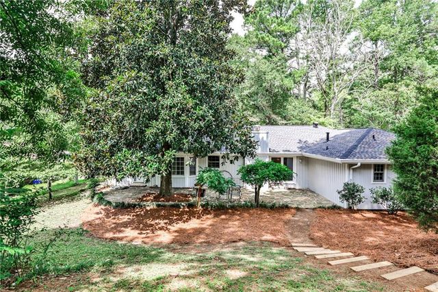 2851 Thornridge Drive, Atlanta, GA 30340