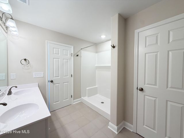 768 Aria Lane, Hubert, NC 28539