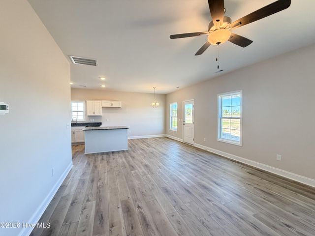 768 Aria Lane, Hubert, NC 28539