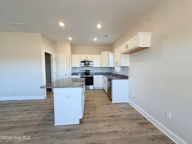 768 Aria Lane, Hubert, NC 28539