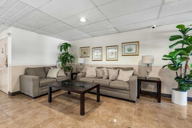4975 Washington Street 207, Boston, MA 02132