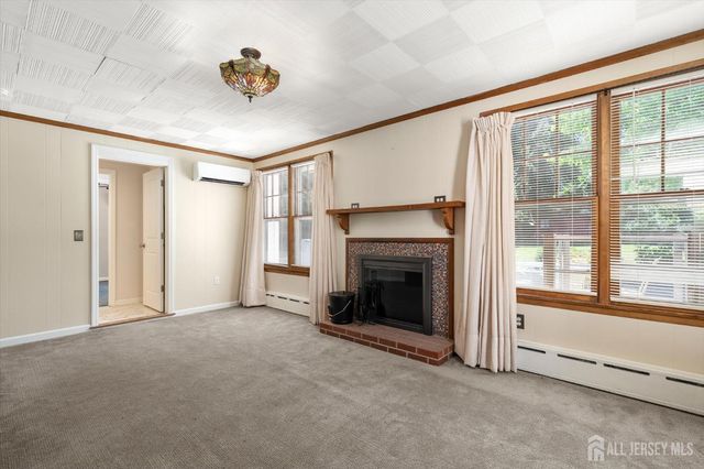 16 Station Road, Cranbury, NJ 08512