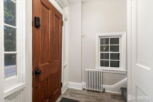 16 Station Road, Cranbury, NJ 08512