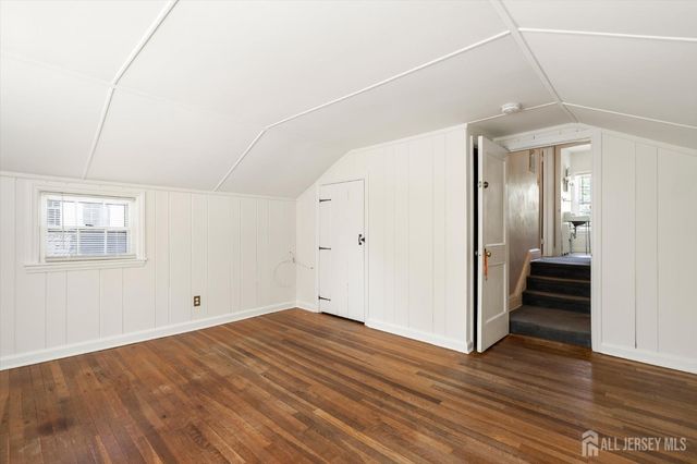 16 Station Road, Cranbury, NJ 08512