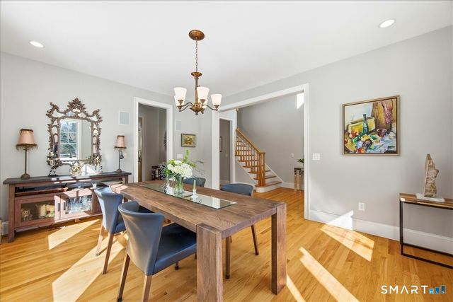 17 Bittersweet Way, Stonington, CT 06378