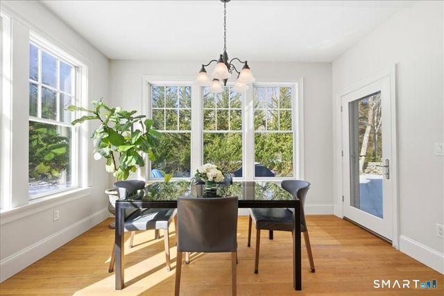 17 Bittersweet Way, Stonington, CT 06378