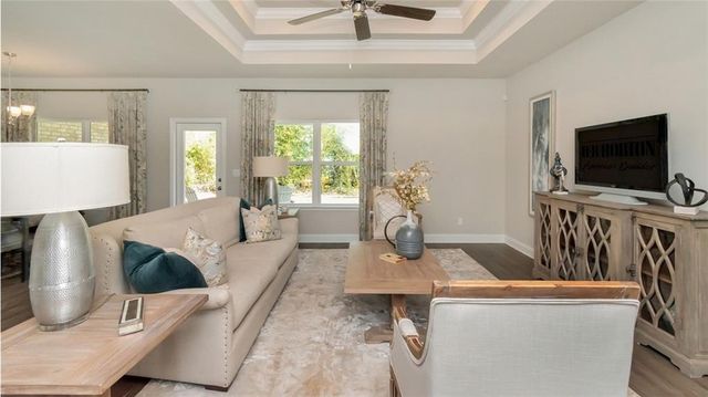 9881 Summit View Circle N, Mobile, AL 36695