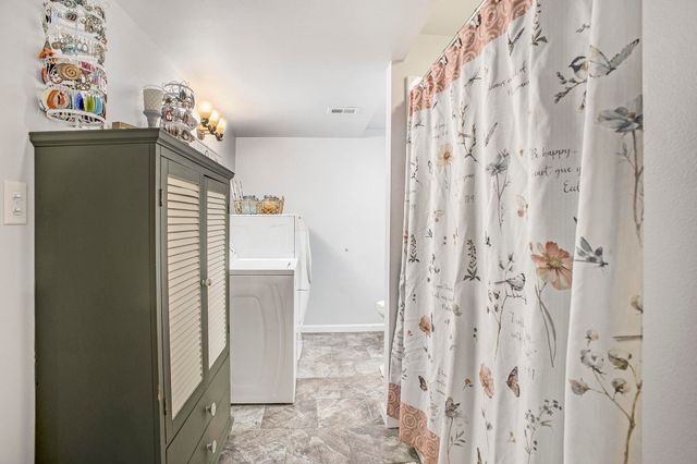 17475 W US Highway 223, Woodstock Twp, MI 49220