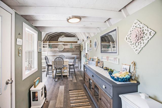 17475 W US Highway 223, Woodstock Twp, MI 49220