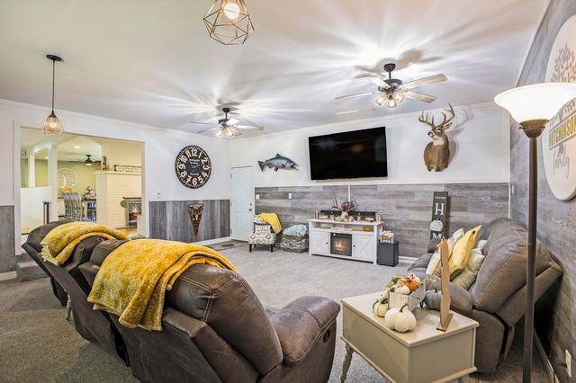 17475 W US Highway 223, Woodstock Twp, MI 49220