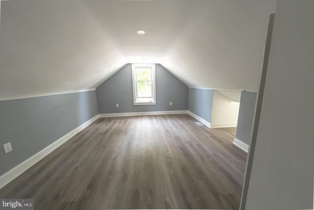 316 CLEMENTS BRIDGE RD, Barrington, NJ 08007