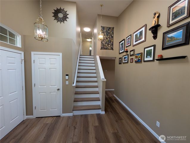 26025 157th Avenue SE, Covington, WA 98042