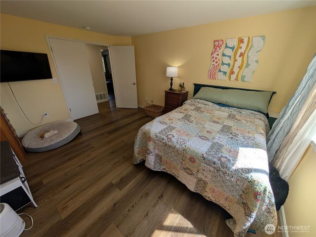 26025 157th Avenue SE, Covington, WA 98042