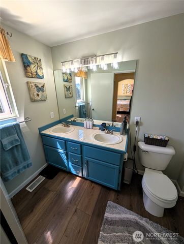 26025 157th Avenue SE, Covington, WA 98042