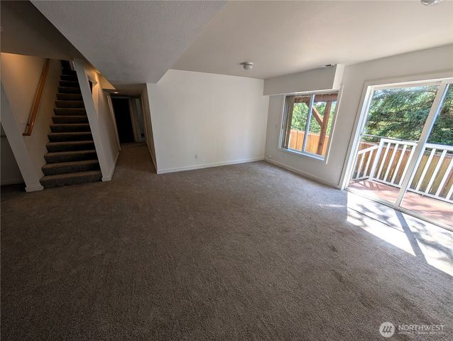 26025 157th Avenue SE, Covington, WA 98042