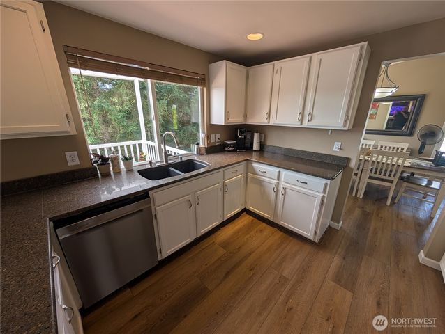 26025 157th Avenue SE, Covington, WA 98042