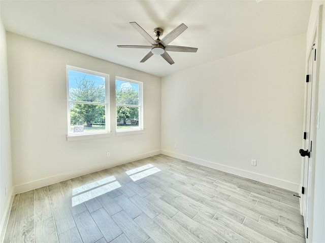 3009 Rock Wood Drive, Granbury, TX 76048