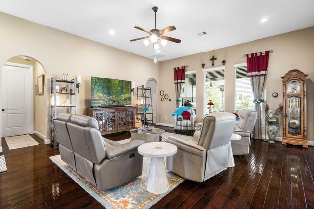 7588 Tyler Run Boulevard, Conroe, TX 77304