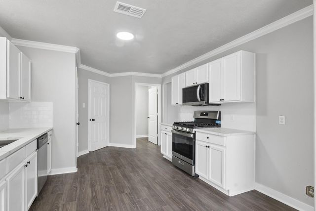 14211 Brunswick Point Lane, Houston, TX 77047