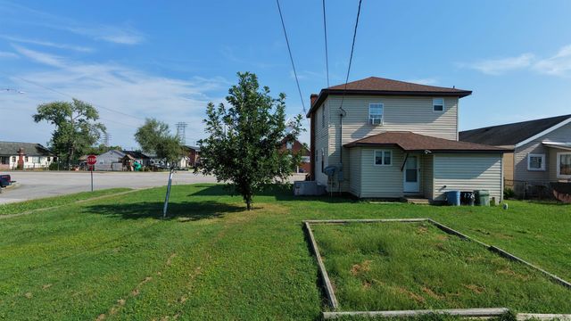 1726 Oak Street, Kenova, WV 25530