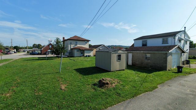 1726 Oak Street, Kenova, WV 25530