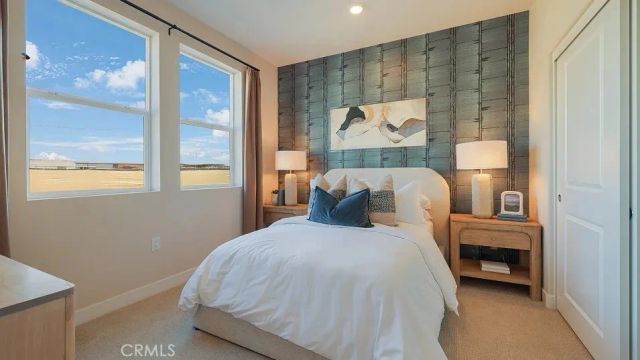 2164 Aneto Way, Santa Paula, CA 93060