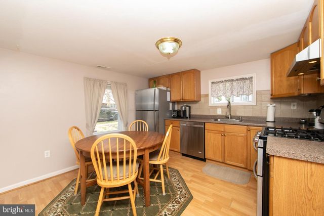 614 W 5TH ST, Palmyra, NJ 08065