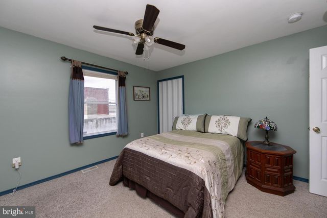 614 W 5TH ST, Palmyra, NJ 08065