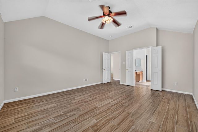 1706 Teal Run Place Drive, Fresno, TX 77545