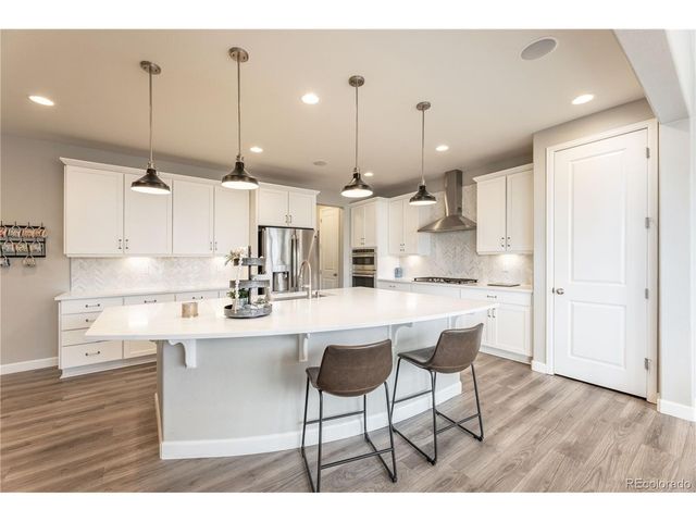 968 White Leaf Cir, Castle Rock, CO 80108