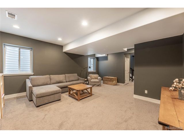 968 White Leaf Cir, Castle Rock, CO 80108