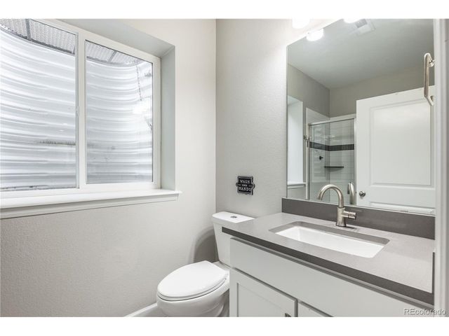 968 White Leaf Cir, Castle Rock, CO 80108