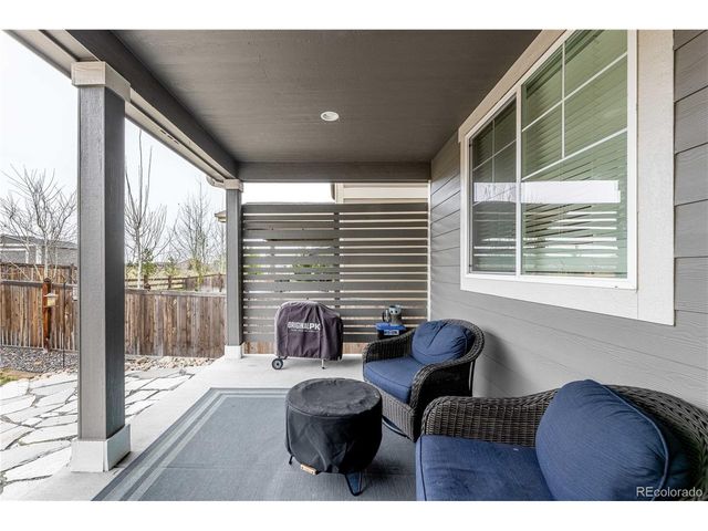 968 White Leaf Cir, Castle Rock, CO 80108