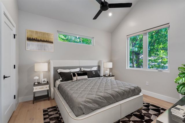 5200 Grover Ave, Austin, TX 78756