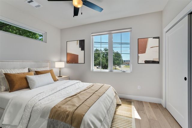 5200 Grover Ave, Austin, TX 78756