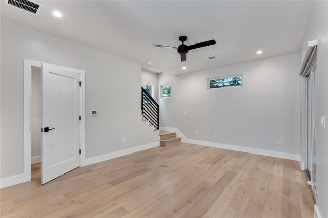 5200 Grover Ave, Austin, TX 78756