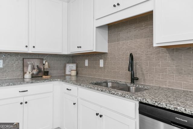 3553 Fairhaven Drive, Powder Springs, GA 30127