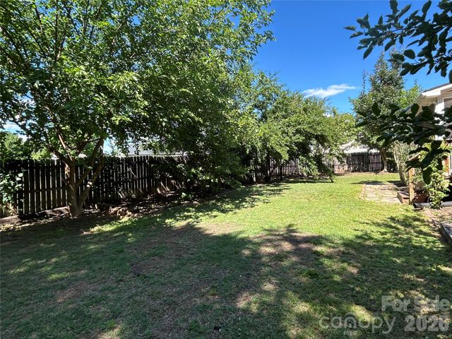 2715 Thornburg Court, Monroe, NC 28110