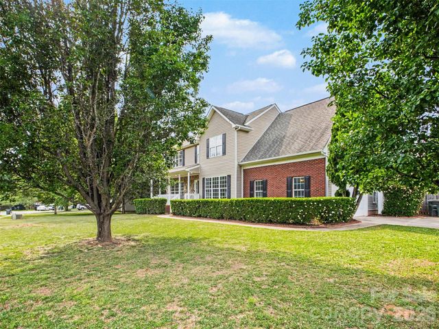 2715 Thornburg Court, Monroe, NC 28110