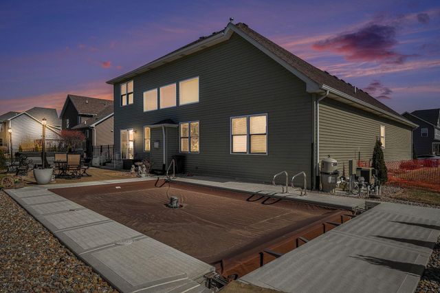 745 Huey Drive, Crown Point, IN 46307