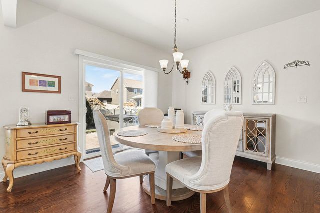 745 Huey Drive, Crown Point, IN 46307