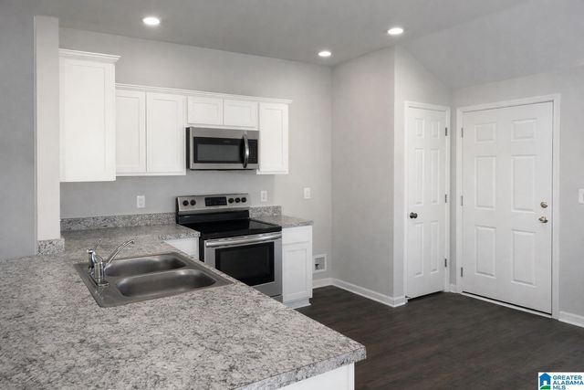 14007 KING ARTHUR COURT, Tuscaloosa, AL 35405