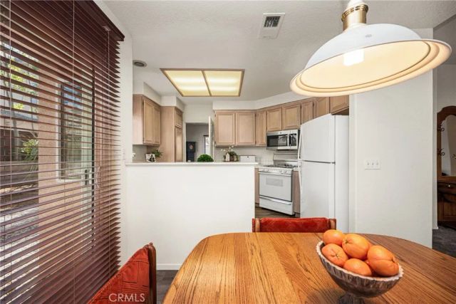 39876 Via Castana, Murrieta, CA 92563