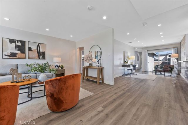 6053 Turnergrove Drive, Lakewood, CA 90713