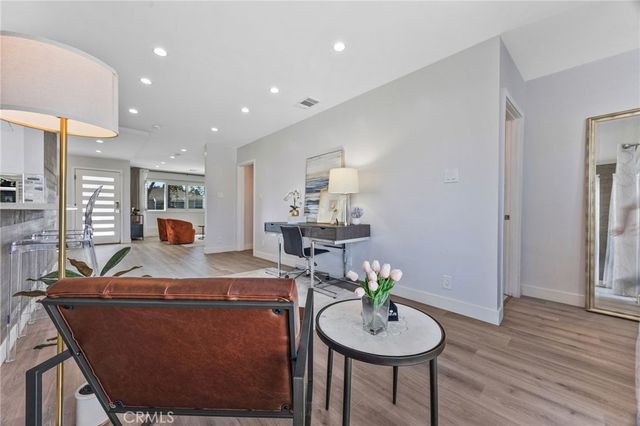 6053 Turnergrove Drive, Lakewood, CA 90713