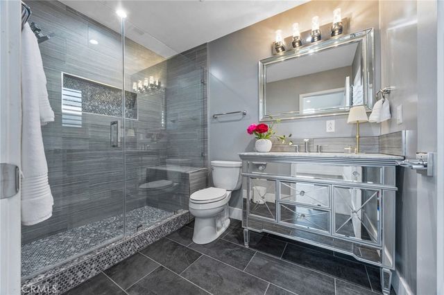 6053 Turnergrove Drive, Lakewood, CA 90713