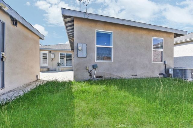 6053 Turnergrove Drive, Lakewood, CA 90713