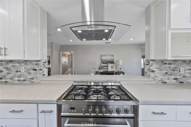 6053 Turnergrove Drive, Lakewood, CA 90713