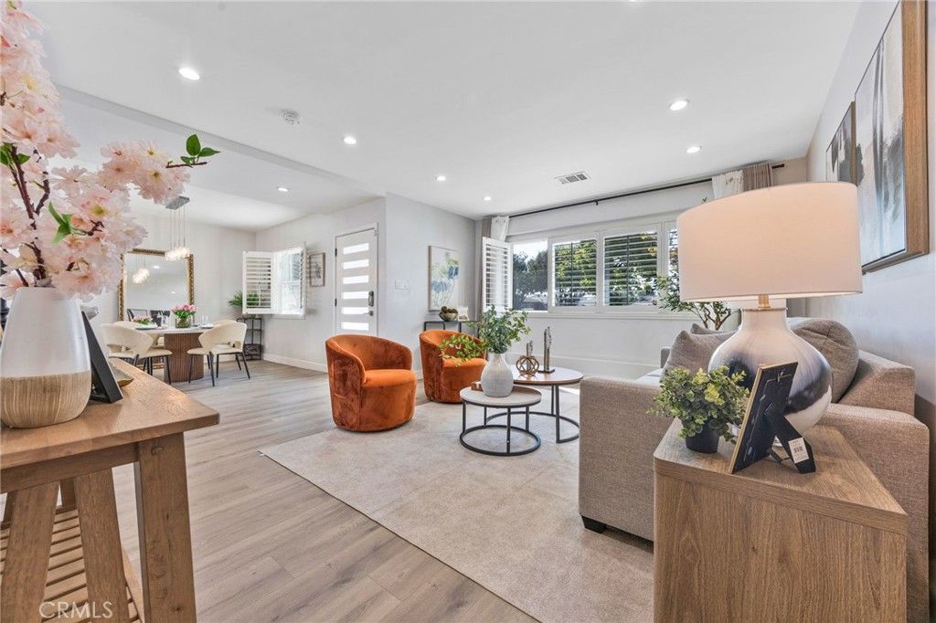 6053 Turnergrove Drive, Lakewood, CA 90713