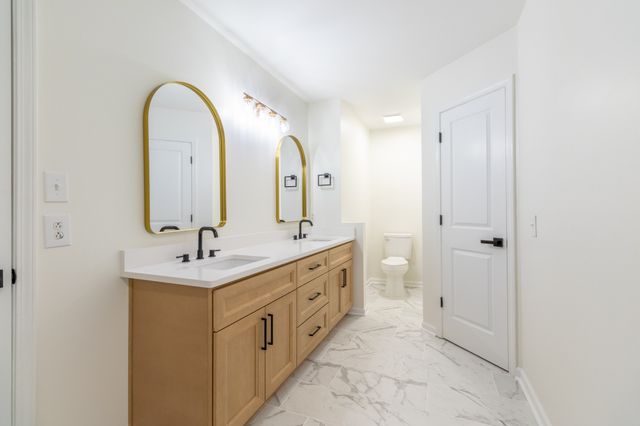 633 Glenties Dr, Smyrna, TN 37167